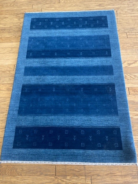 8'x10' living room rug