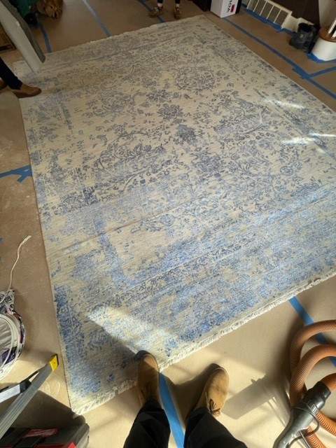 Navy and Taupe wool and silk transitional rug in 9x12