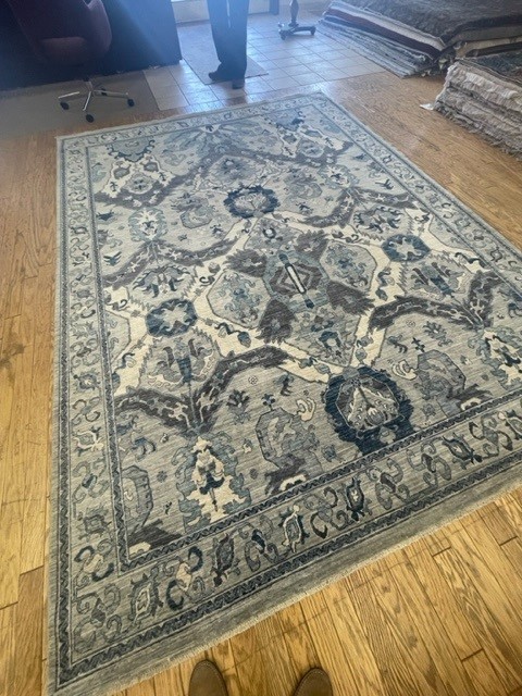 9'x12' rug for living room