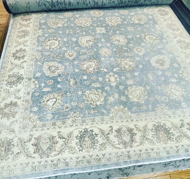 8'x10' living room rug