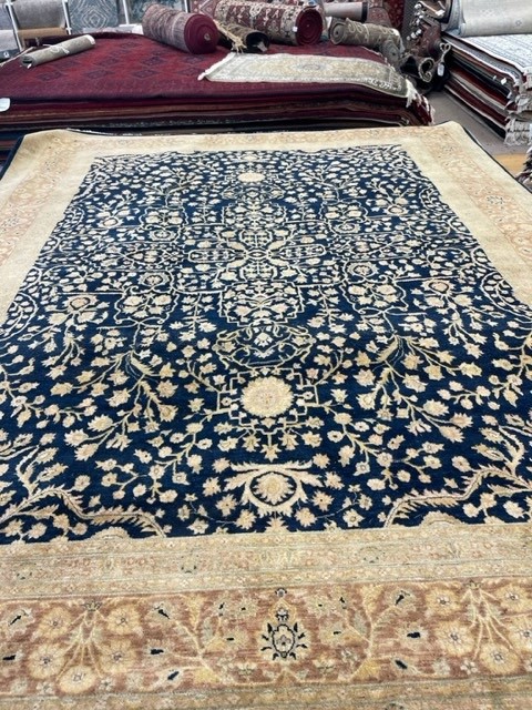 8'x10' living room rug