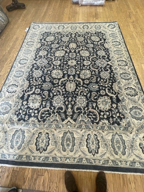 8'x10' living room rug