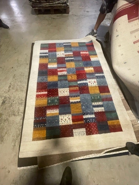 8'x10' living room rug