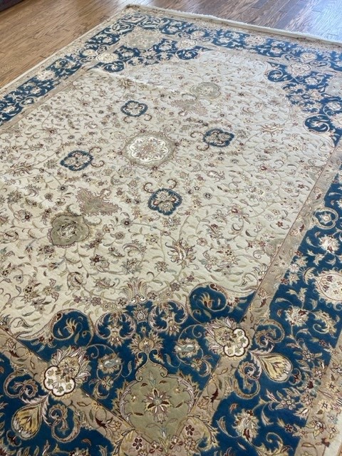 8'x10' living room rug