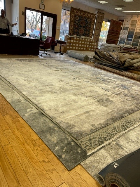 12'x15' gray great room rug