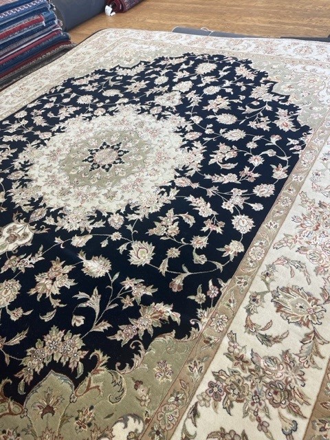 9'x12' living room rug