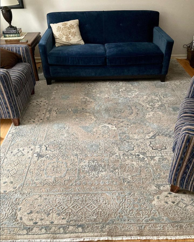 8'x10' living room rug